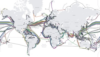 World map depicting the location of submarine cables